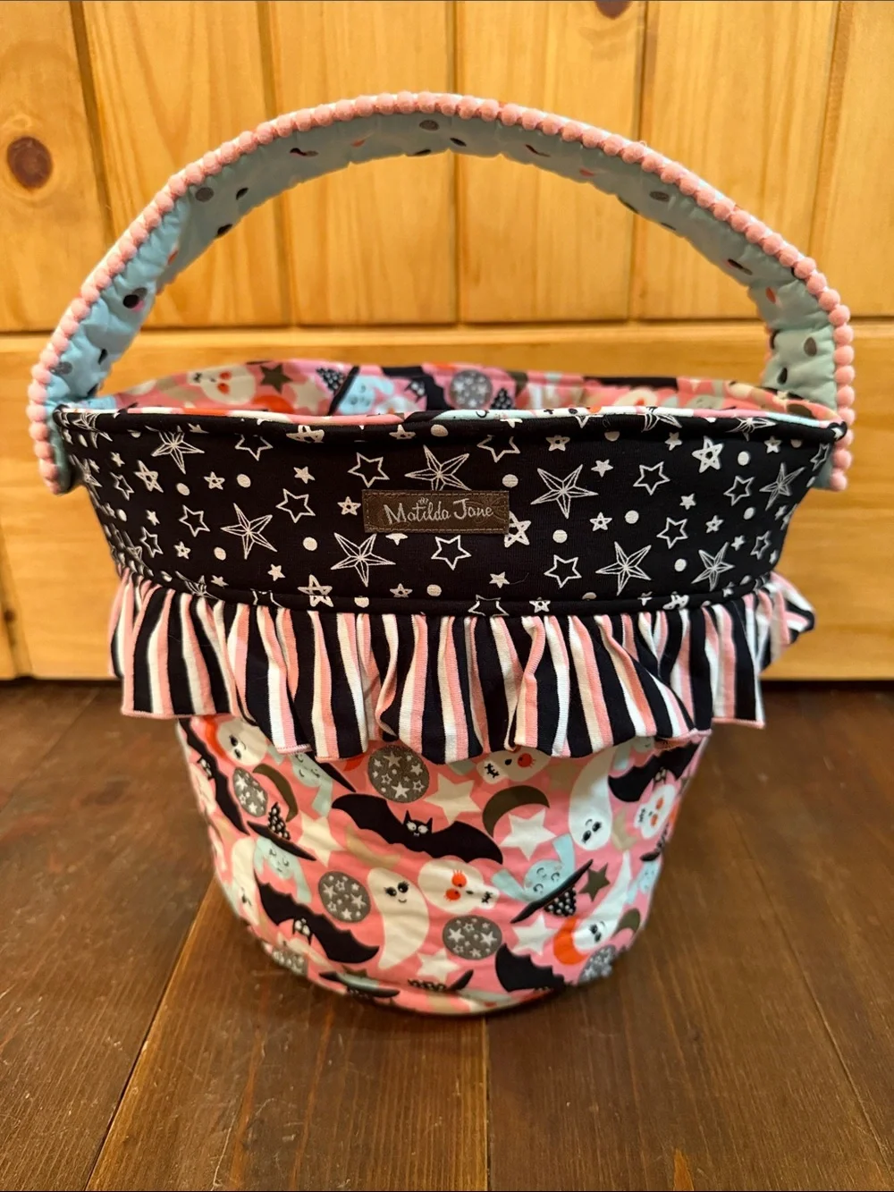 NWOT MATILDA JANE REVERSIBLE HALLOWEEN TRICK-or-TREAT BASKET